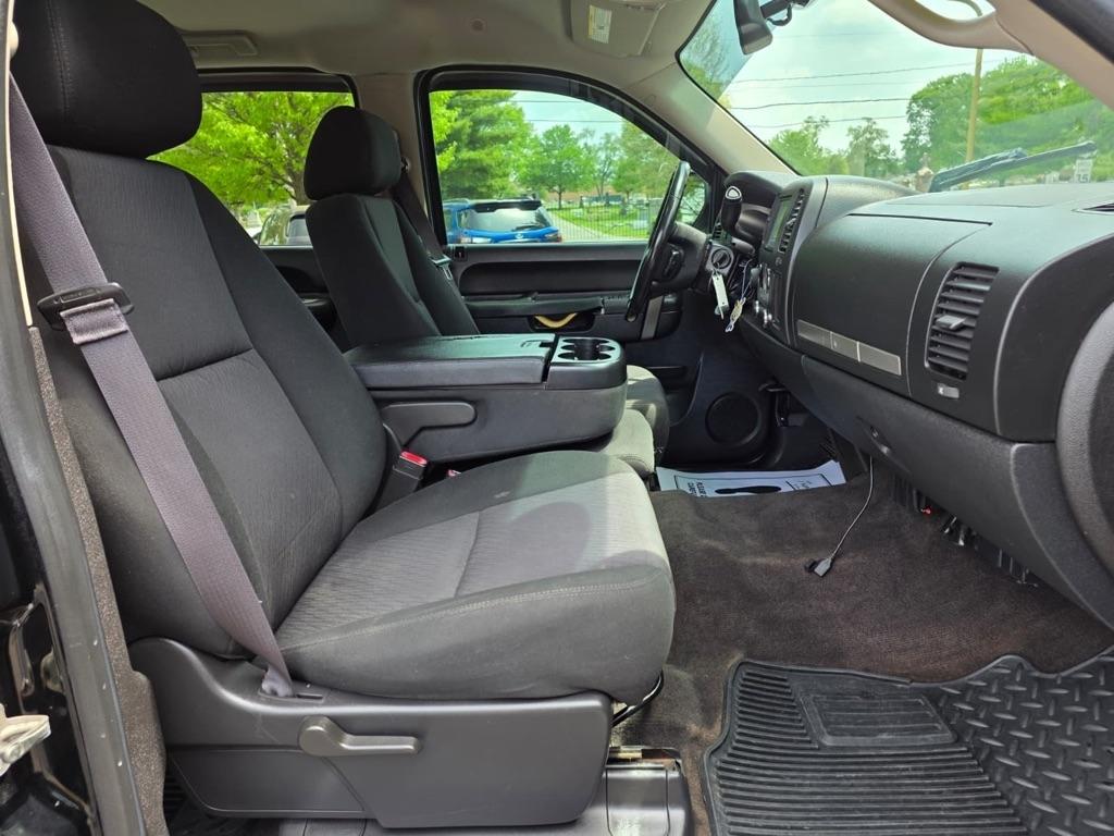 GMC Sierra 1500 4WD Crew Cab 143.5" SLE 2013