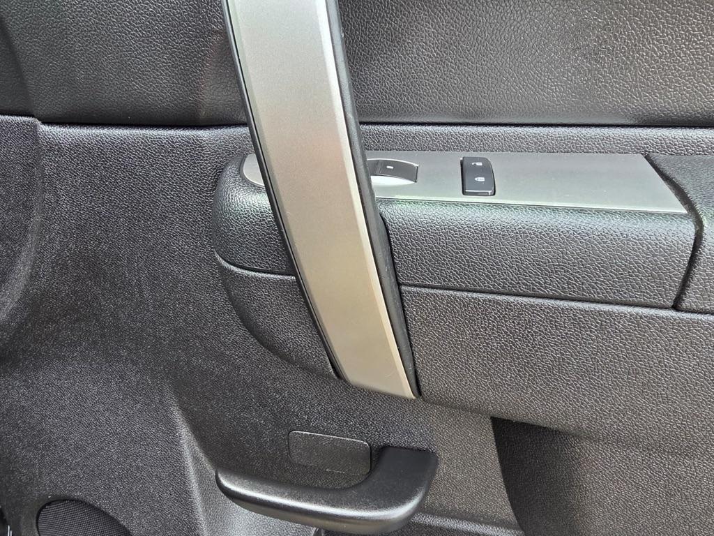 GMC Sierra 1500 4WD Crew Cab 143.5" SLE 2013