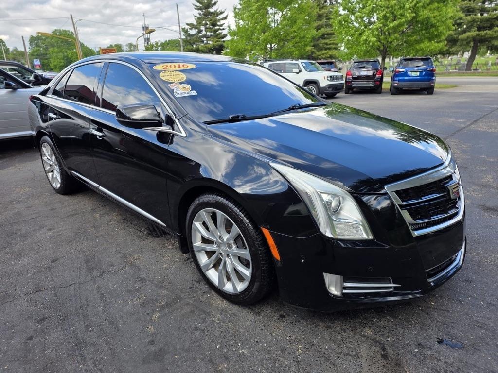 Cadillac XTS 4dr Sdn Luxury Collection FWD 2016