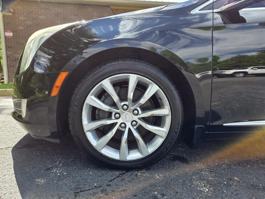 Cadillac XTS 4dr Sdn Luxury Collection FWD 2016