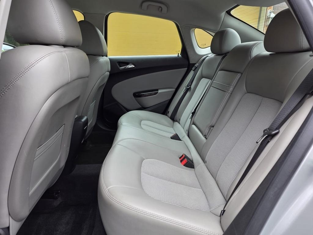 Buick Verano 4dr Sdn Convenience Group 2014