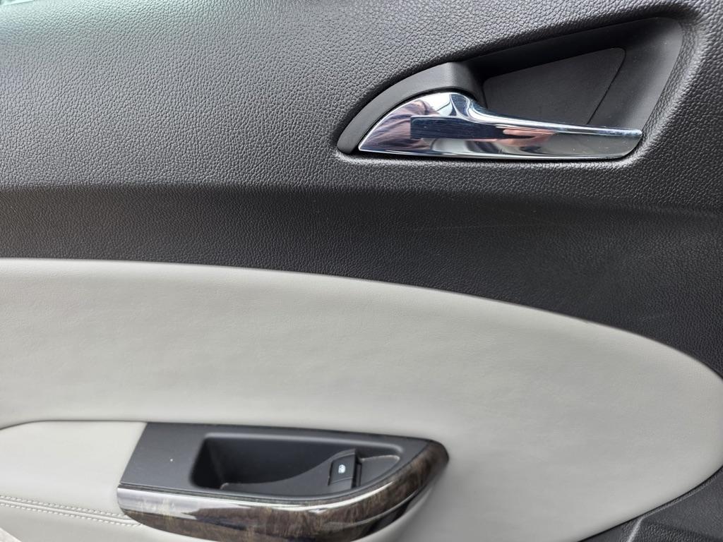 Buick Verano 4dr Sdn Convenience Group 2014