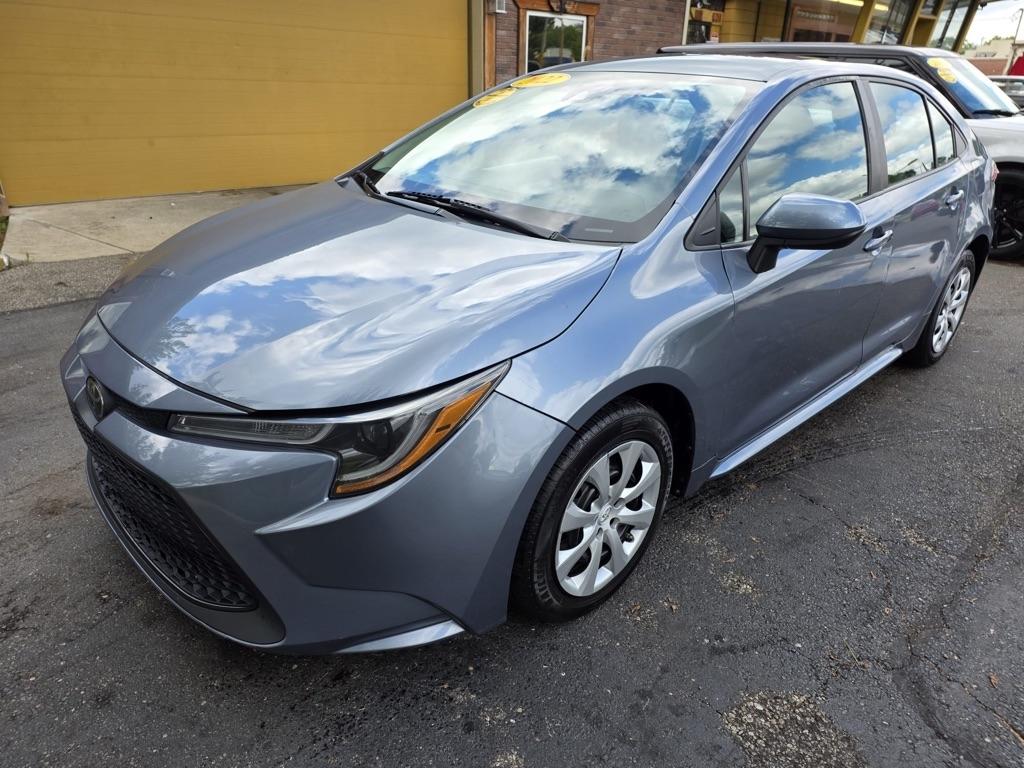 Toyota Corolla LE CVT (Natl) 2022