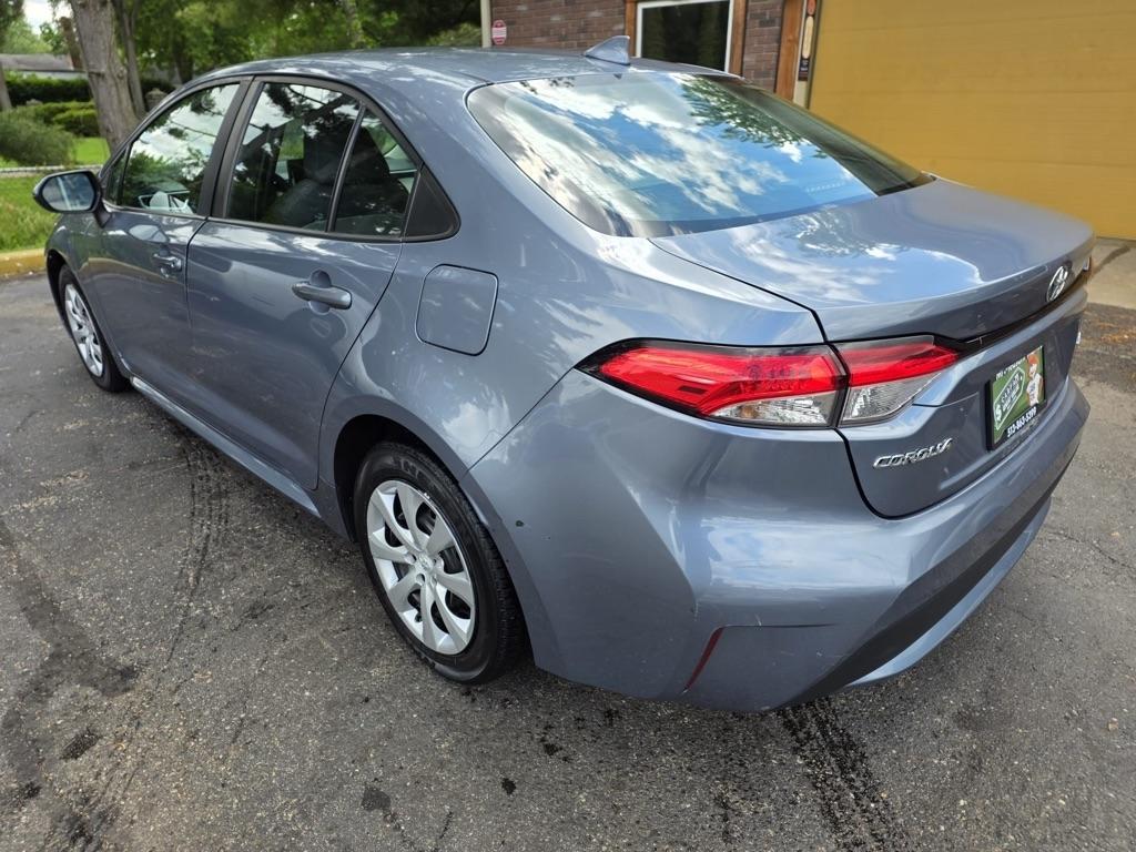 Toyota Corolla LE CVT (Natl) 2022