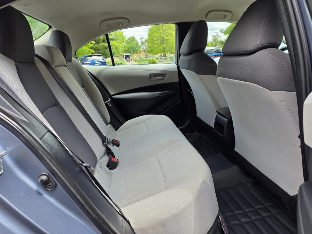 Toyota Corolla LE CVT (Natl) 2022