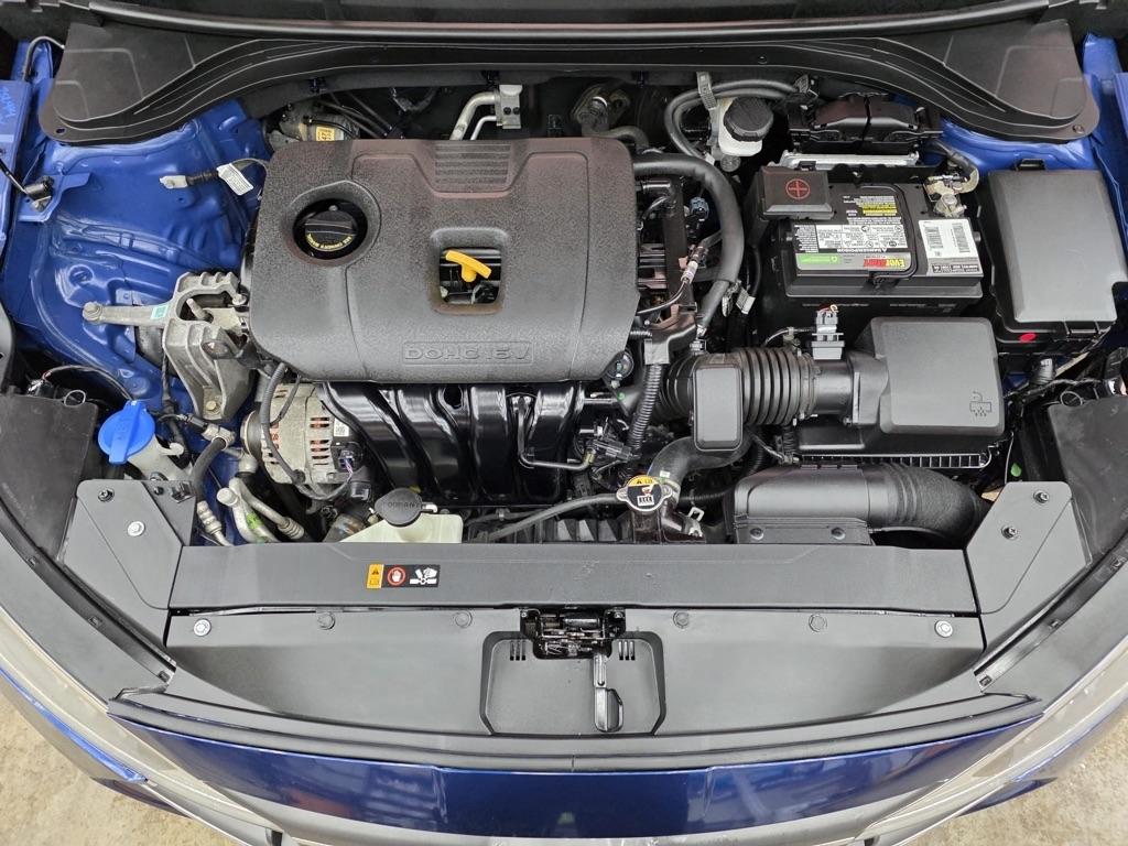 Hyundai Elantra Value Edition IVT 2020