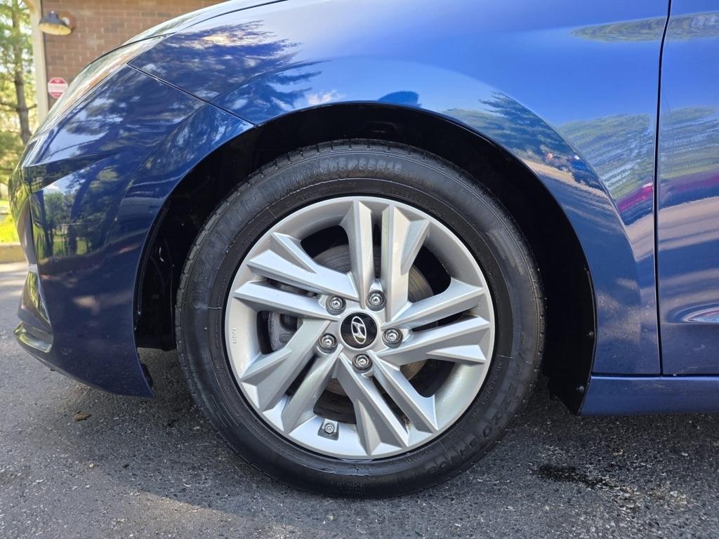 Hyundai Elantra Value Edition IVT 2020