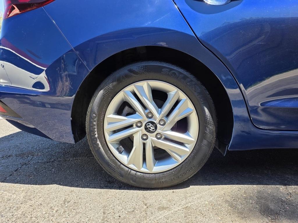 Hyundai Elantra Value Edition IVT 2020