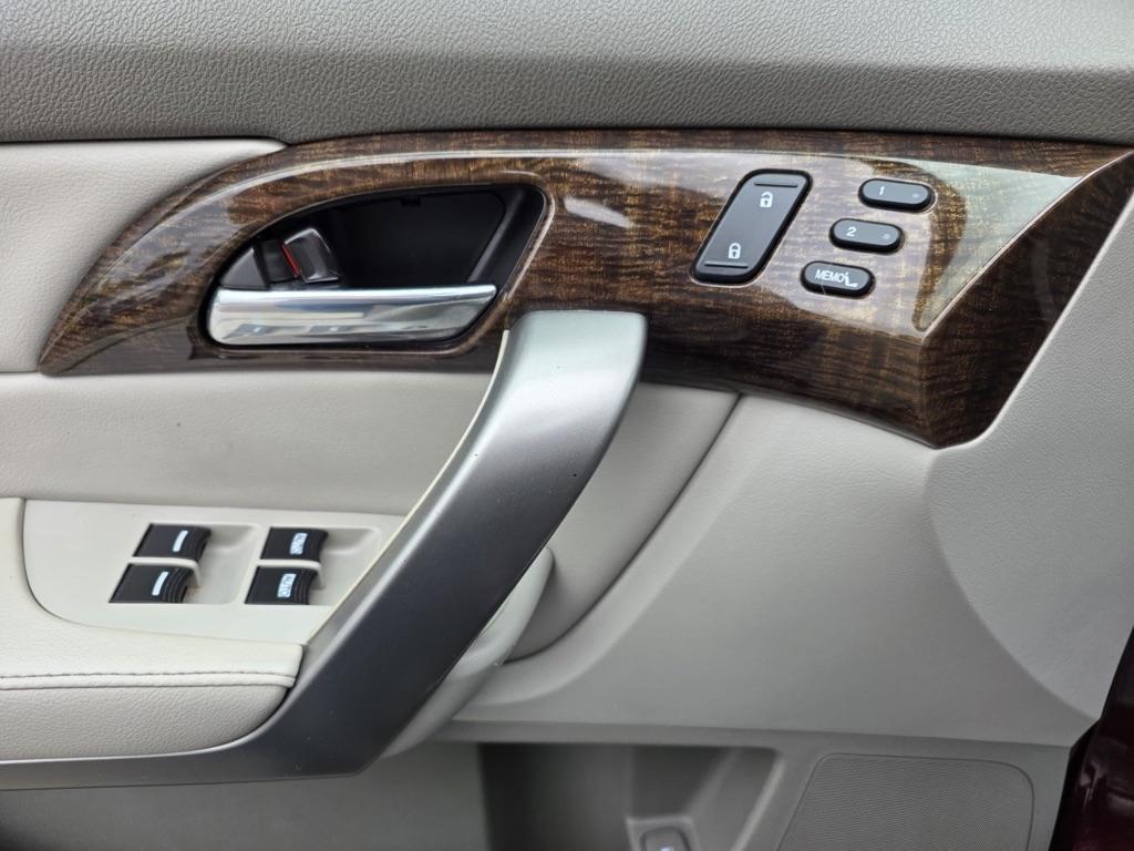 Acura MDX AWD 4dr Tech/Entertainment Pkg 2011