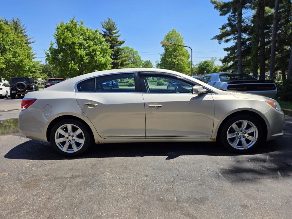 Buick LaCrosse 4dr Sdn Leather FWD 2013