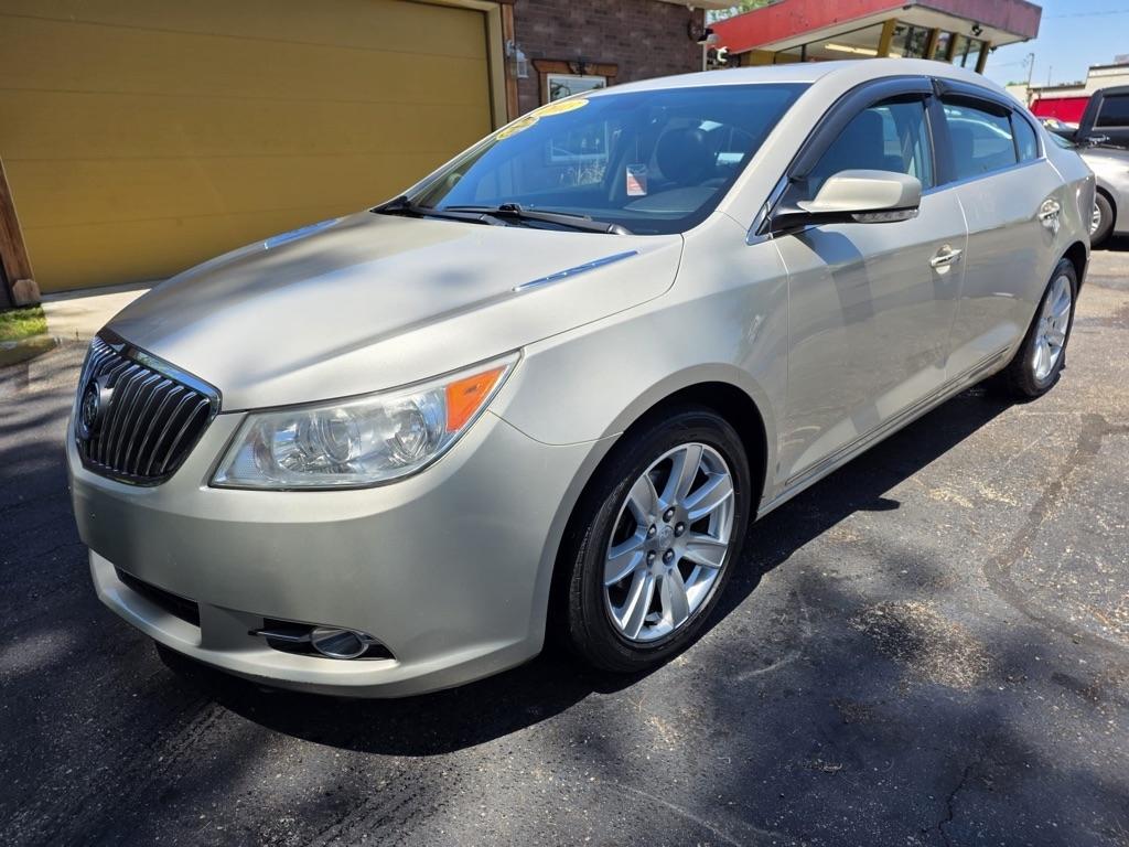 Buick LaCrosse 4dr Sdn Leather FWD 2013