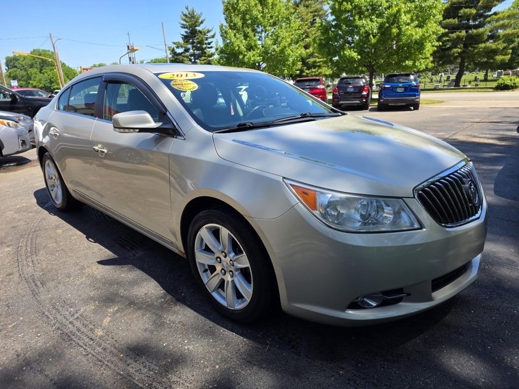 Buick LaCrosse 4dr Sdn Leather FWD 2013