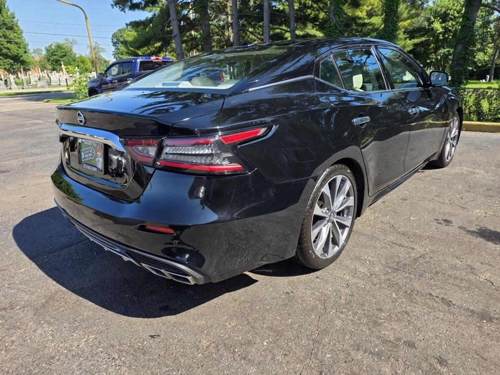 Nissan Maxima Platinum 3.5L 2021