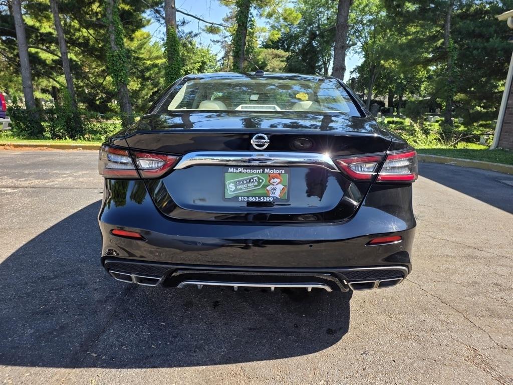 Nissan Maxima Platinum 3.5L 2021
