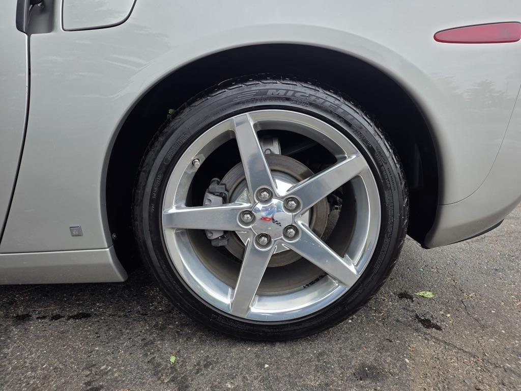 Chevrolet Corvette 2dr Cpe 2006