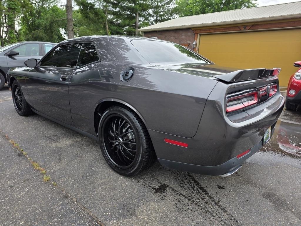 Dodge Challenger 2dr Cpe R/T 2015