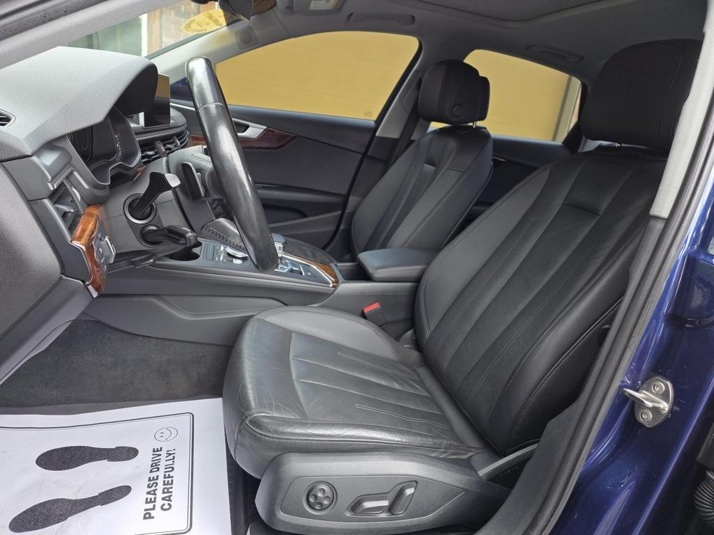 Audi A4 2.0 TFSI Auto Premium Plus quattro AWD 2017
