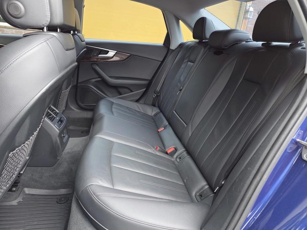 Audi A4 2.0 TFSI Auto Premium Plus quattro AWD 2017
