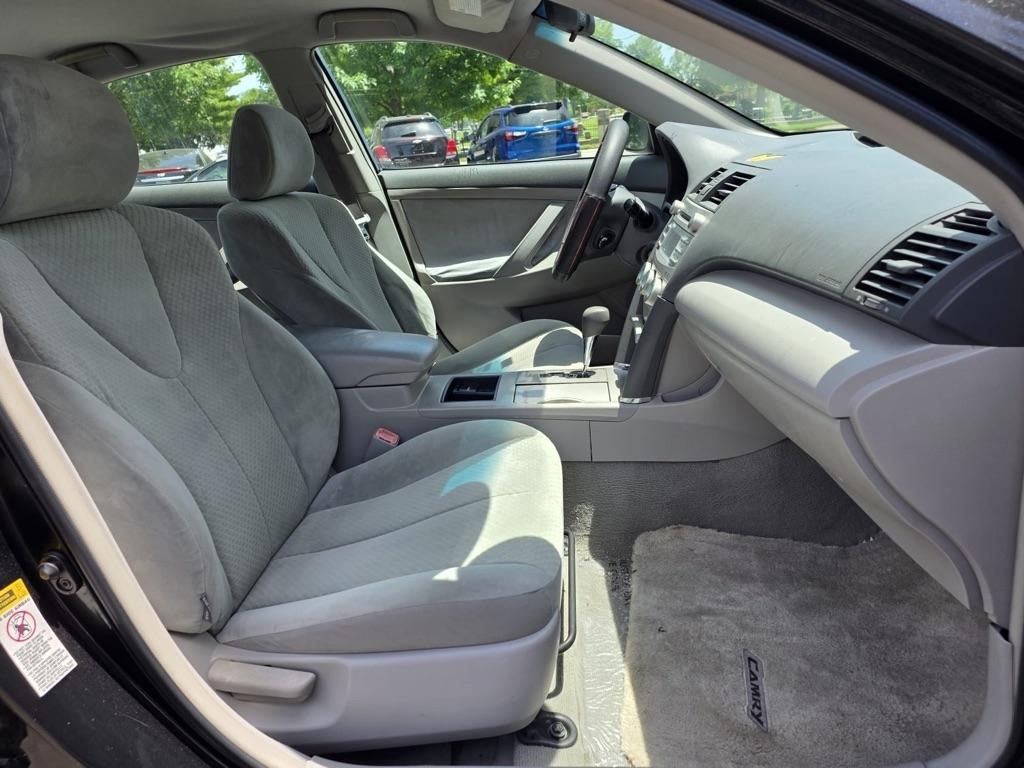 Toyota Camry 4dr Sdn LE Auto (Natl) 2008
