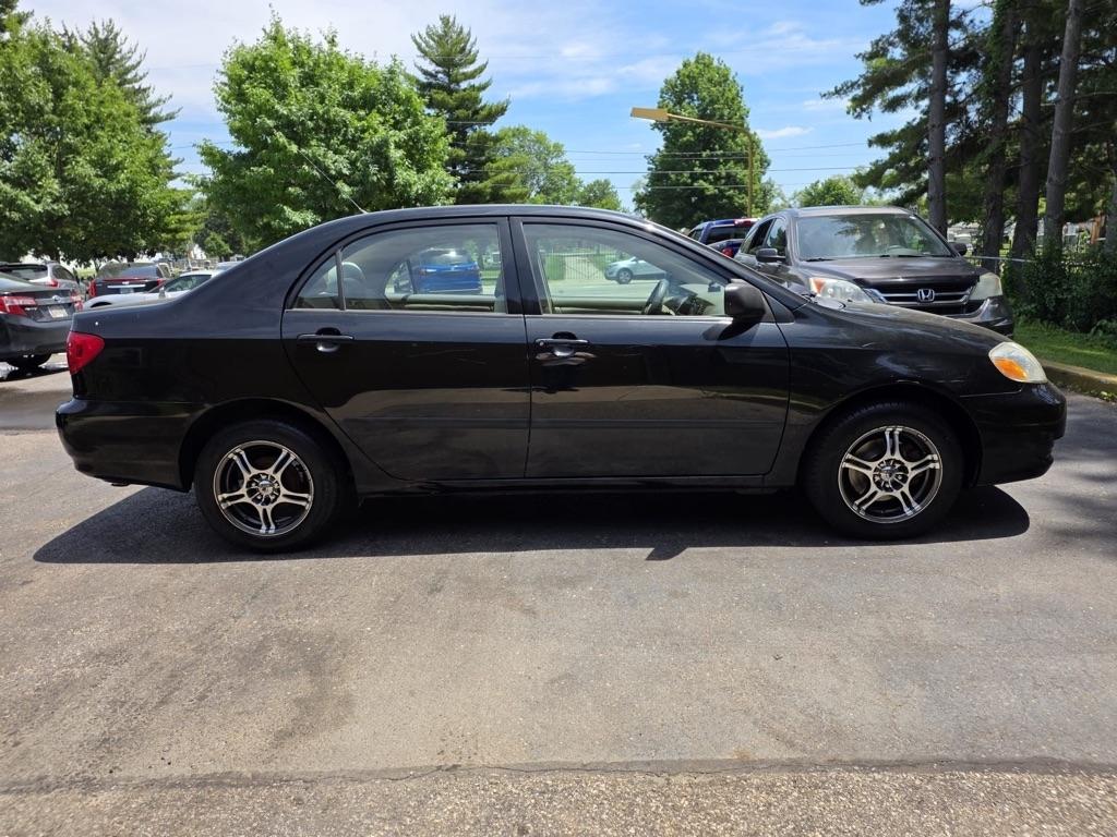 Toyota Corolla 4dr Sdn Man CE (Natl) 2008