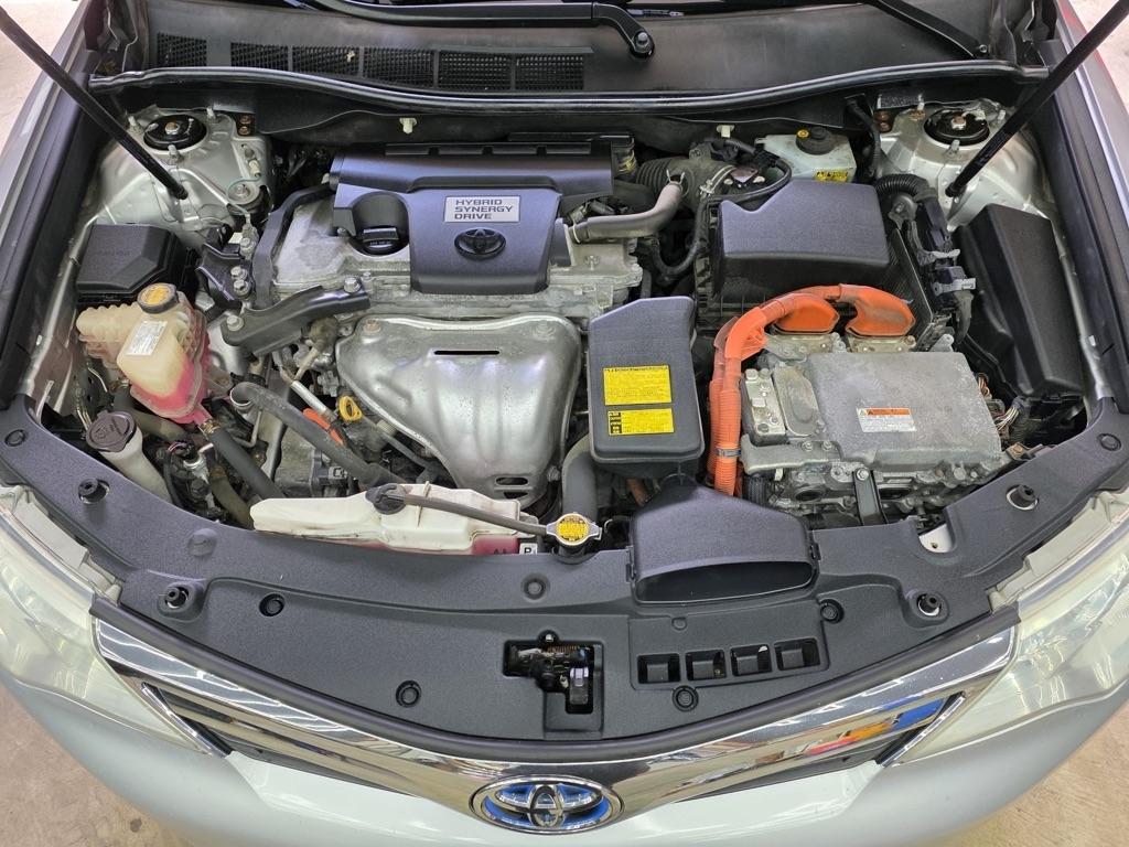 Toyota Camry Hybrid 4dr Sdn XLE (Natl) 2012