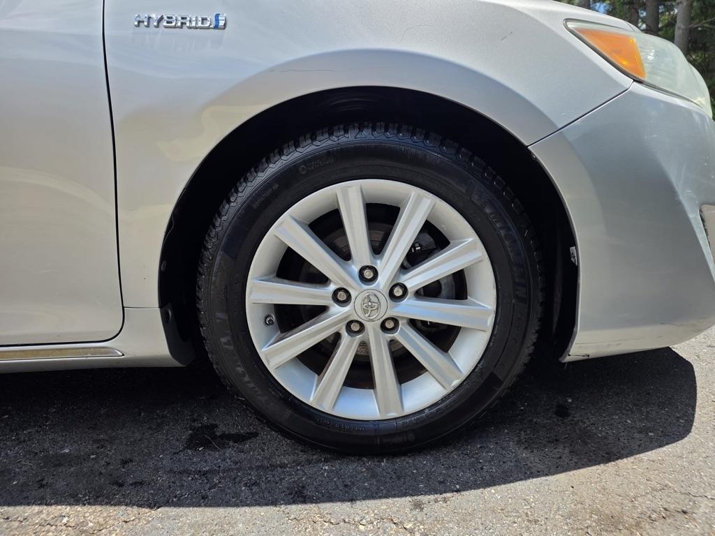 Toyota Camry Hybrid 4dr Sdn XLE (Natl) 2012