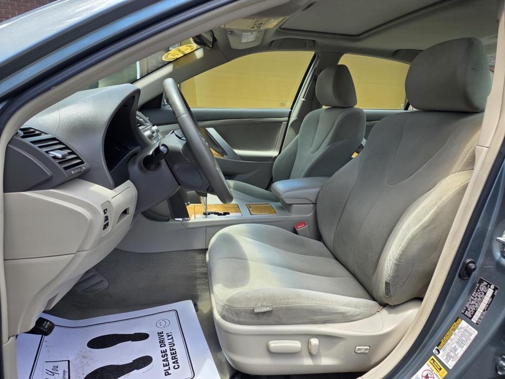 Toyota Camry 4dr Sdn XLE Auto 2007