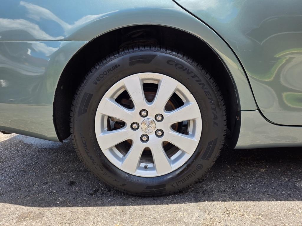 Toyota Camry 4dr Sdn XLE Auto 2007
