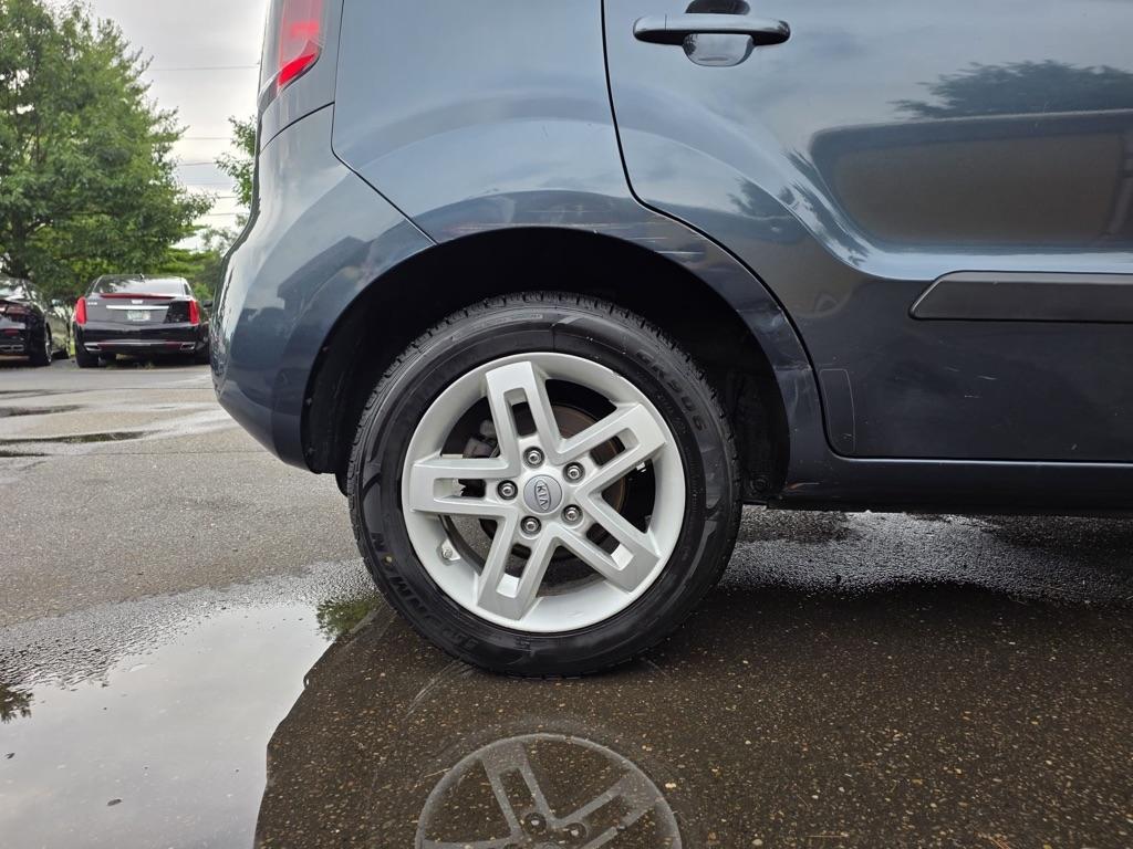 Kia Soul 5dr Wgn Auto + 2011