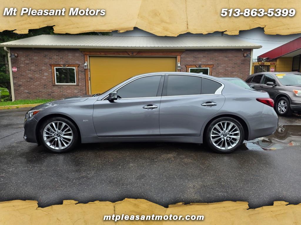 Infiniti Q50 3.0t LUXE RWD 2019