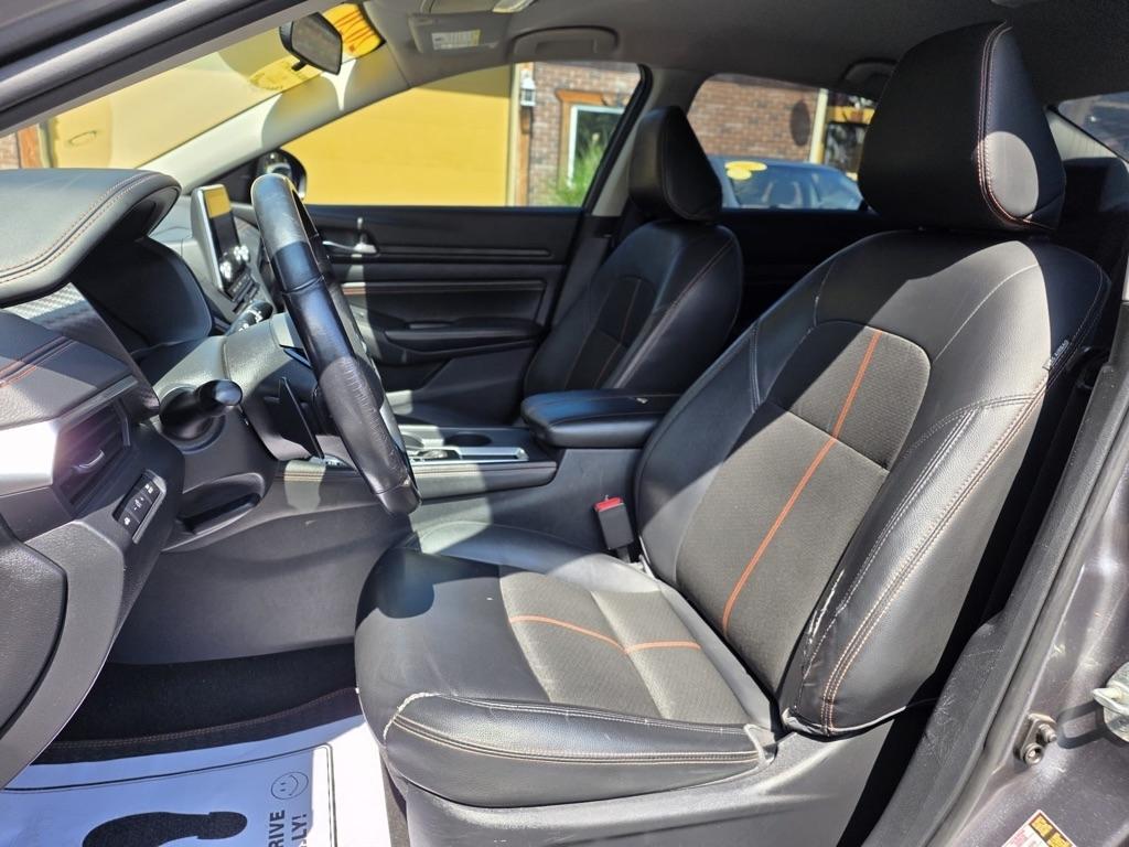 Nissan Altima 2.5 SR Sedan 2020