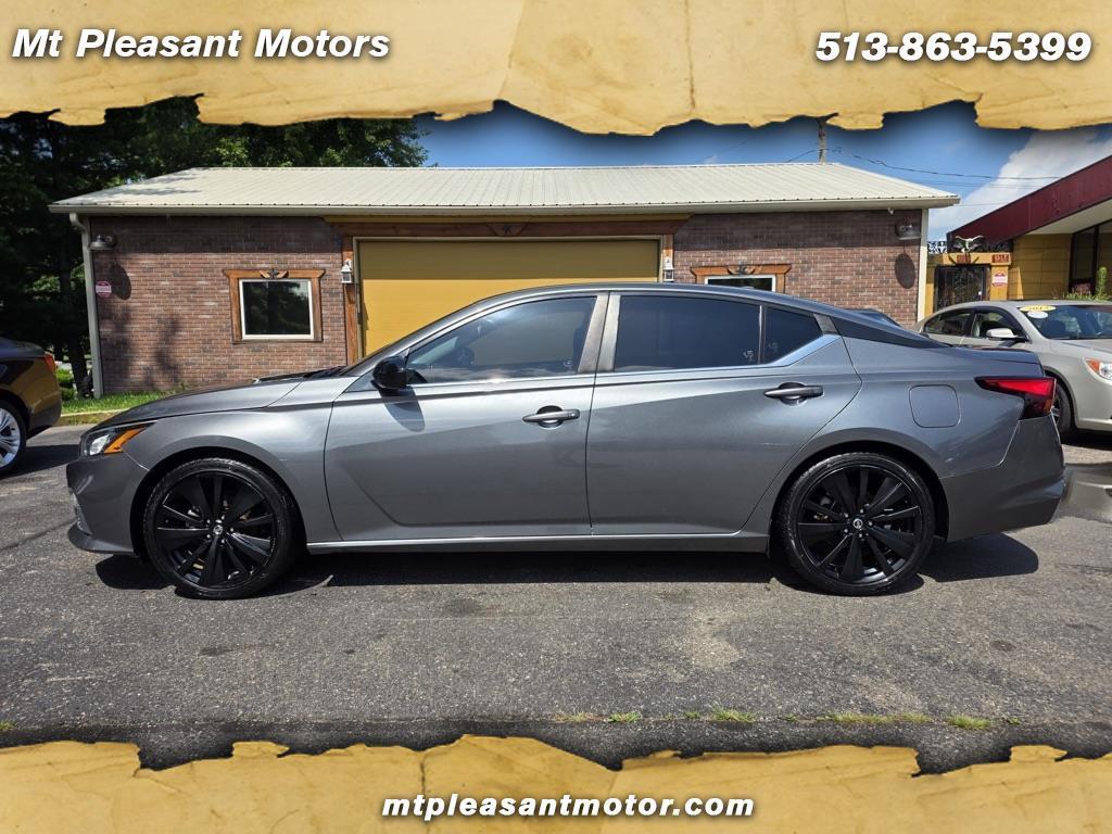 Nissan Altima 2.5 SR Sedan 2020