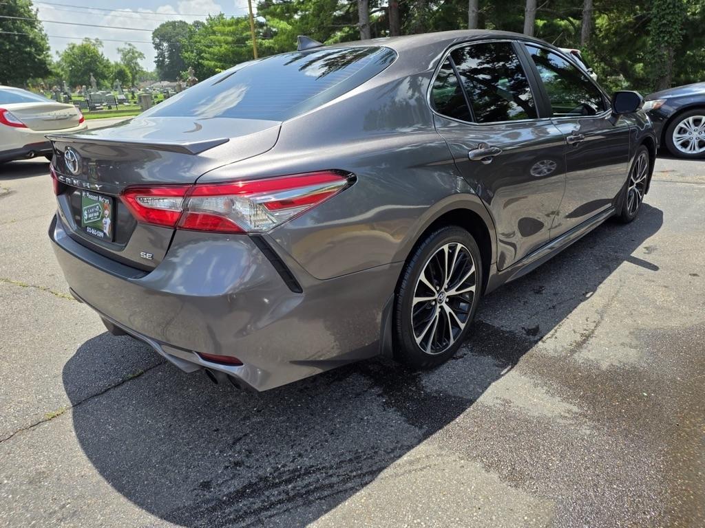Toyota Camry LE Auto (Natl) 2018