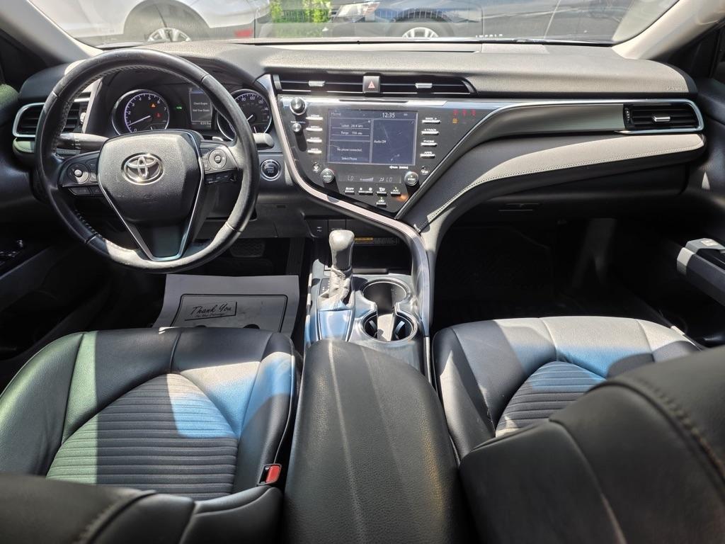Toyota Camry LE Auto (Natl) 2018