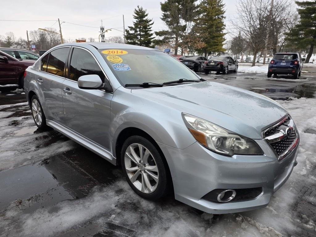 Subaru Legacy 4dr Sdn H4 Auto 2.5i Limited 2014