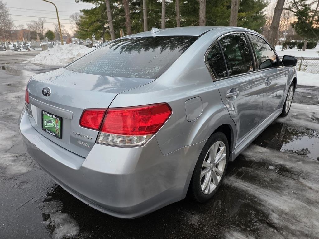Subaru Legacy 4dr Sdn H4 Auto 2.5i Limited 2014