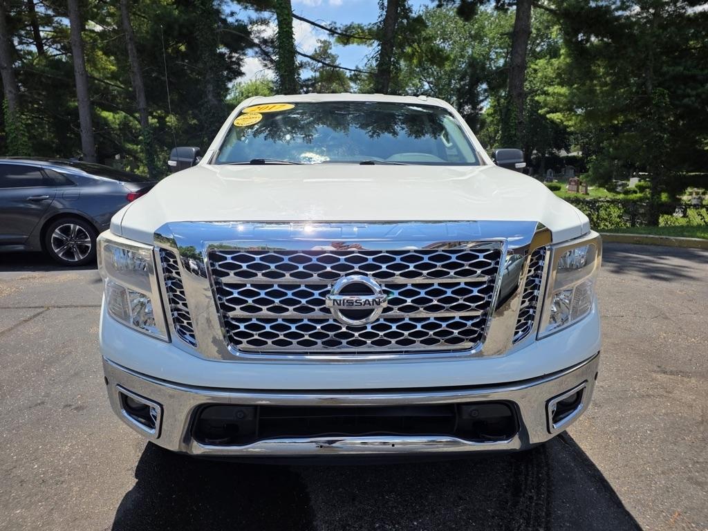 Nissan Titan 4x4 Crew Cab SV 2017