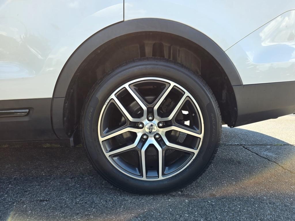Ford Explorer 4WD 4dr Sport 2016