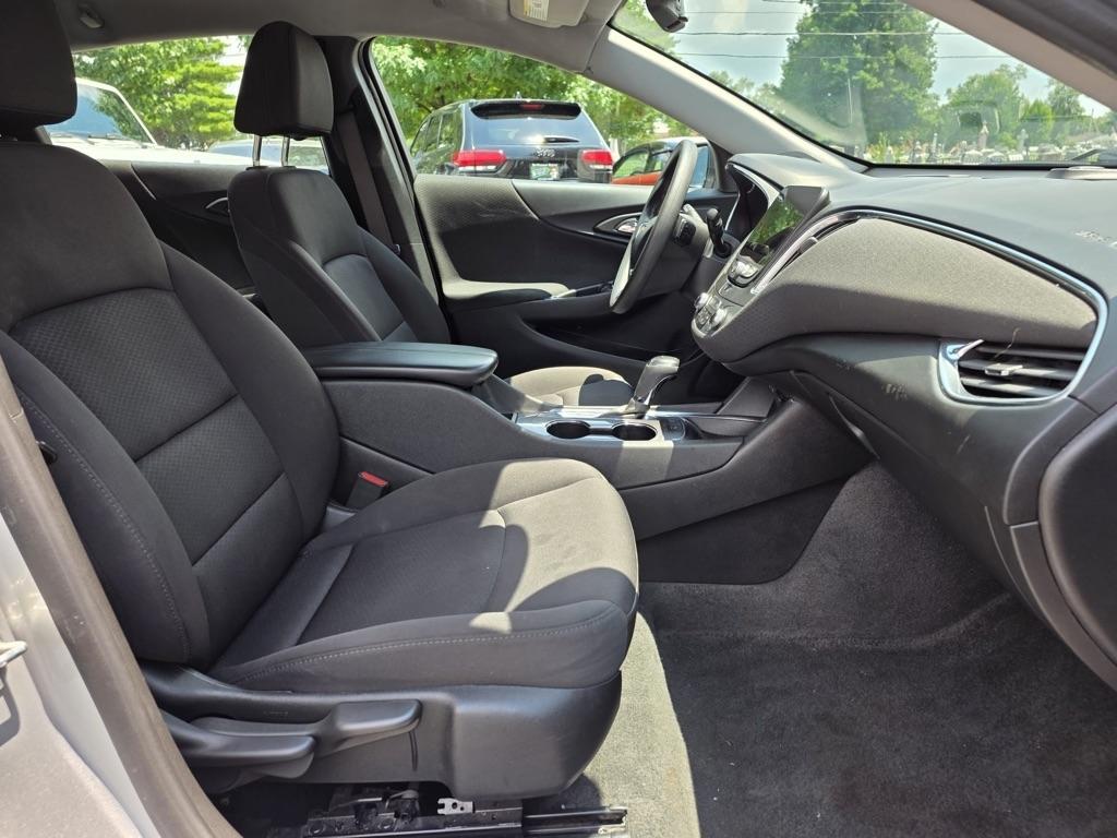 Chevrolet Malibu 4dr Sdn LT 2020