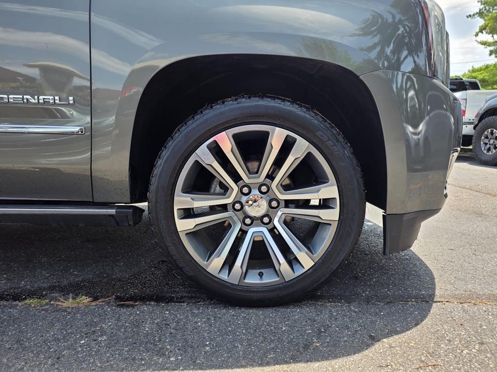 GMC Yukon 4WD 4dr Denali 2017
