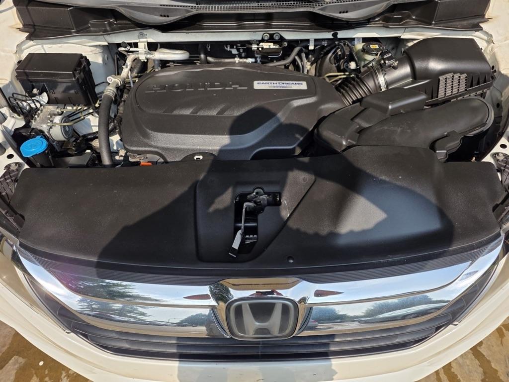 Honda Odyssey Touring Auto 2019