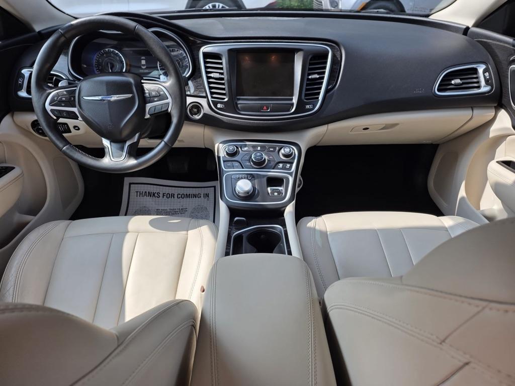 Chrysler 200 4dr Sdn C Platinum FWD 2016