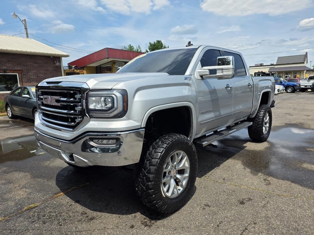 GMC Sierra 1500 4WD Crew Cab 143.5" SLT 2018