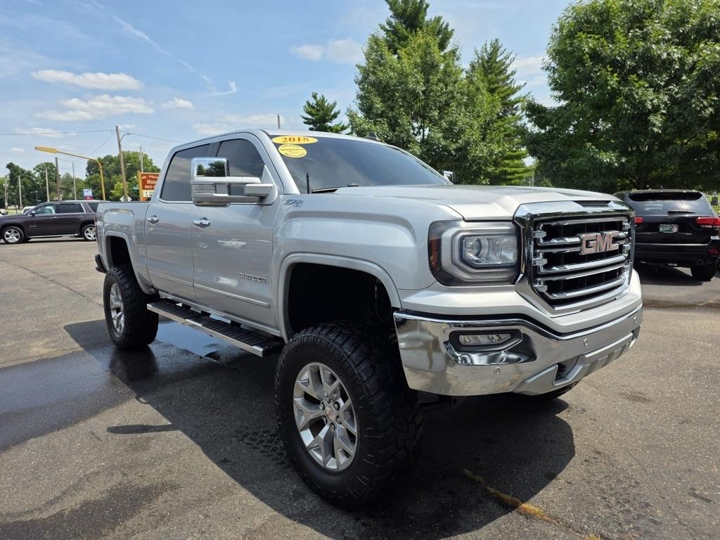 GMC Sierra 1500 4WD Crew Cab 143.5" SLT 2018