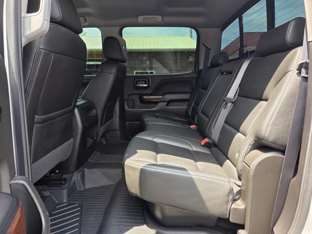 GMC Sierra 1500 4WD Crew Cab 143.5" SLT 2018
