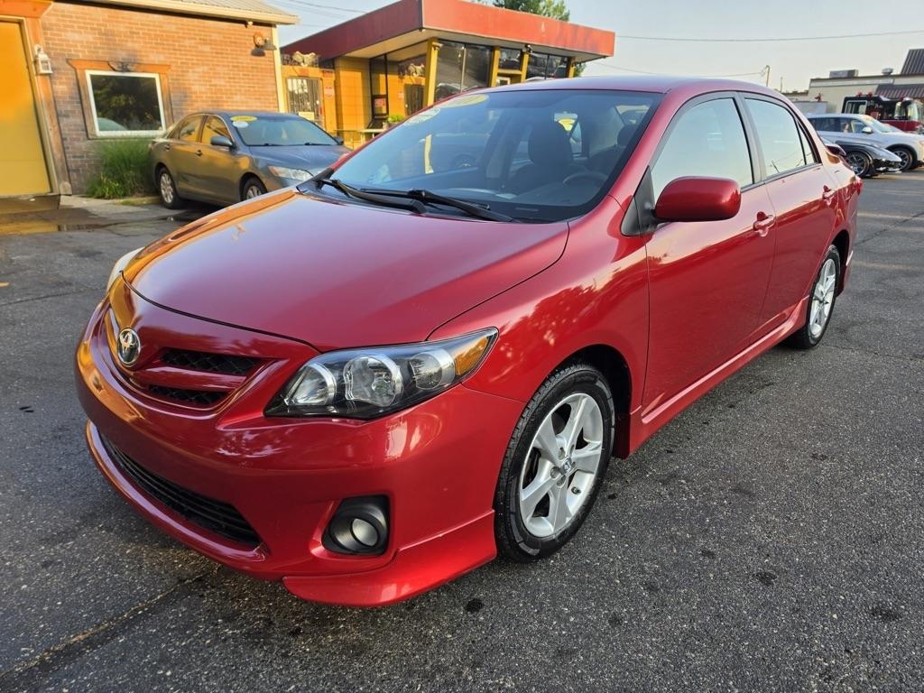 Toyota Corolla S 4D Sedan 2011