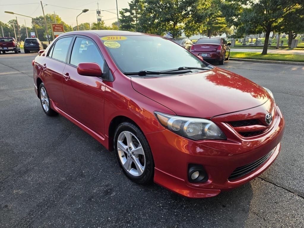 Toyota Corolla S 4D Sedan 2011