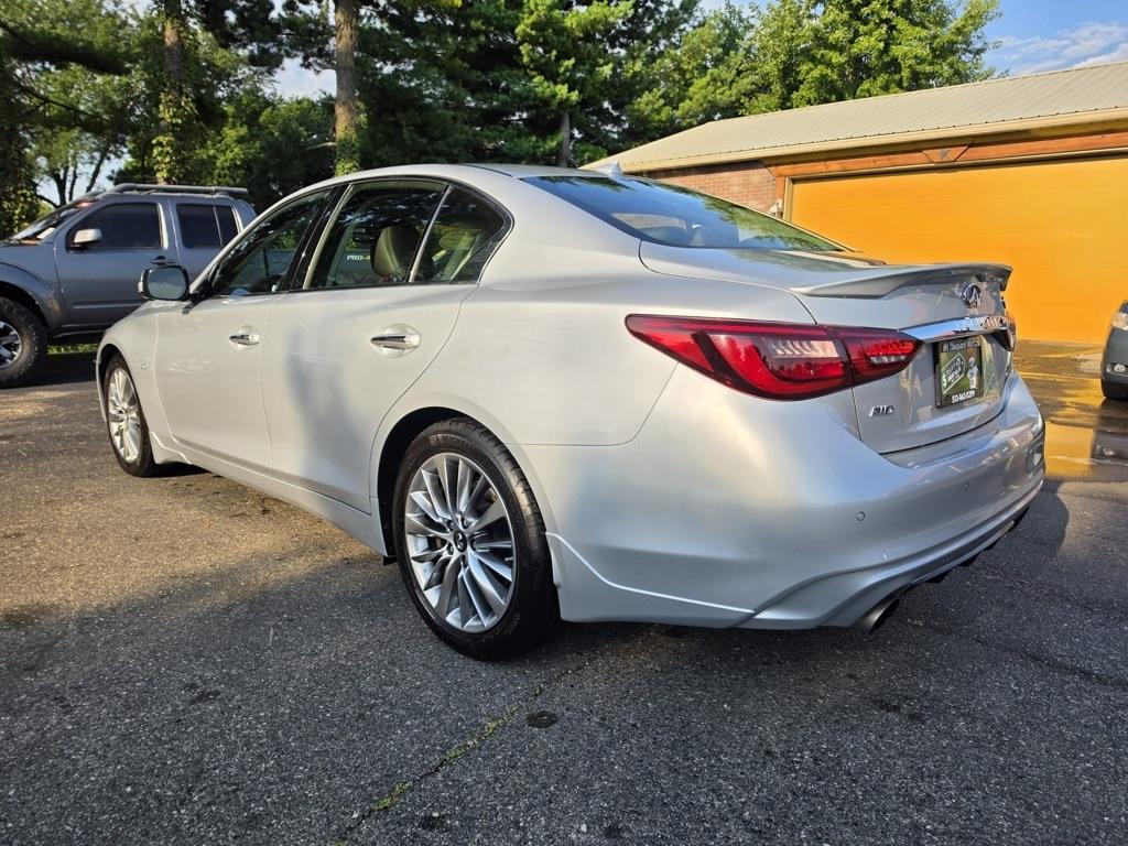 Infiniti Q50 3.0t LUXE AWD 2019