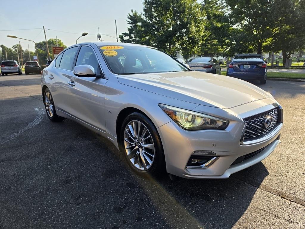 Infiniti Q50 3.0t LUXE AWD 2019