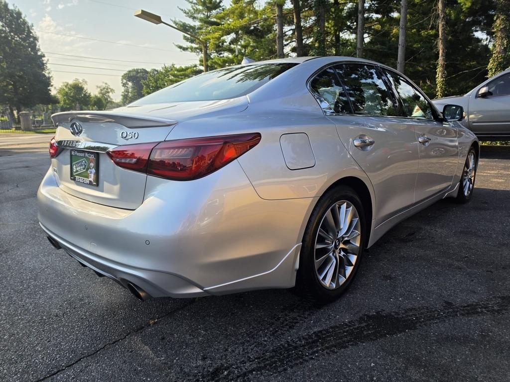 Infiniti Q50 3.0t LUXE AWD 2019